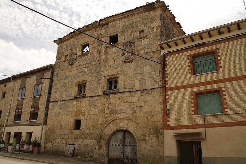 Castil de Peones, Burgos